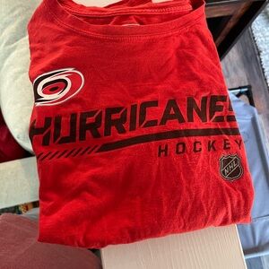 Carolina Hurricanes T shirt XL